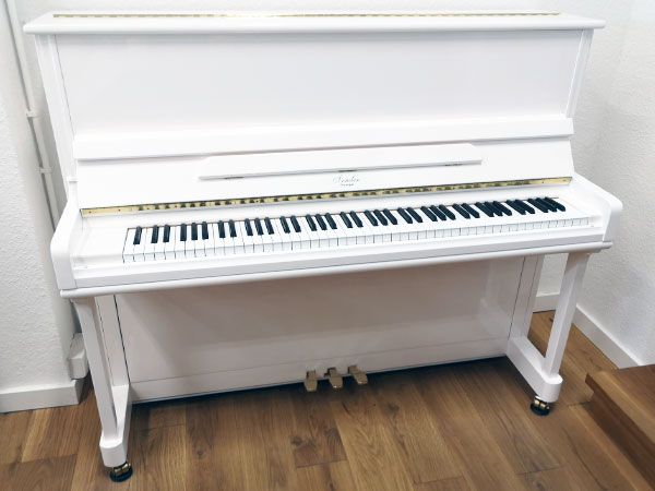 Irmler Europe Klavier, weiß